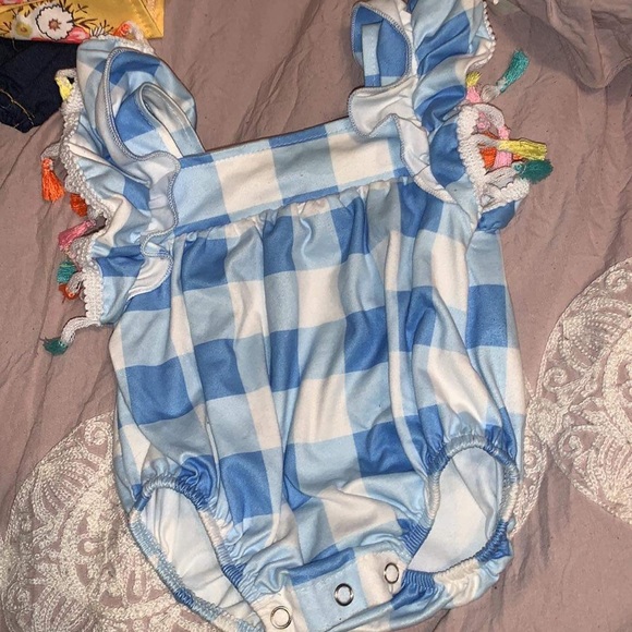 Boutique - Picture 1 of 1